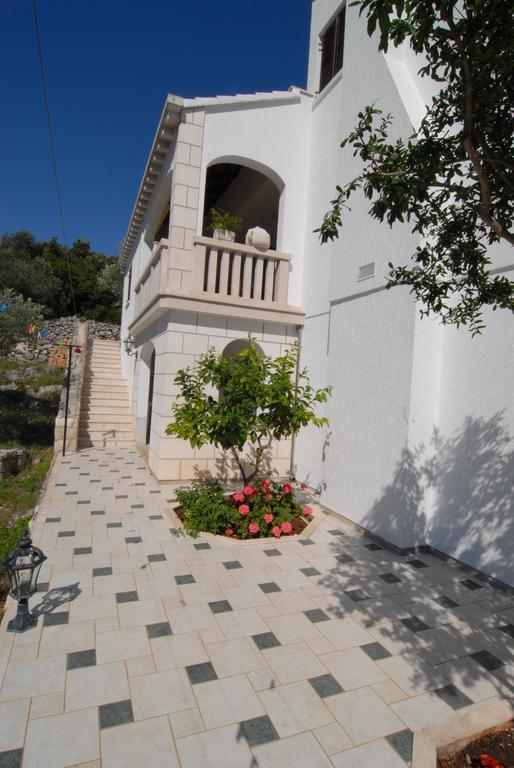 Apartments Blanka Zrnovo ภายนอก รูปภาพ